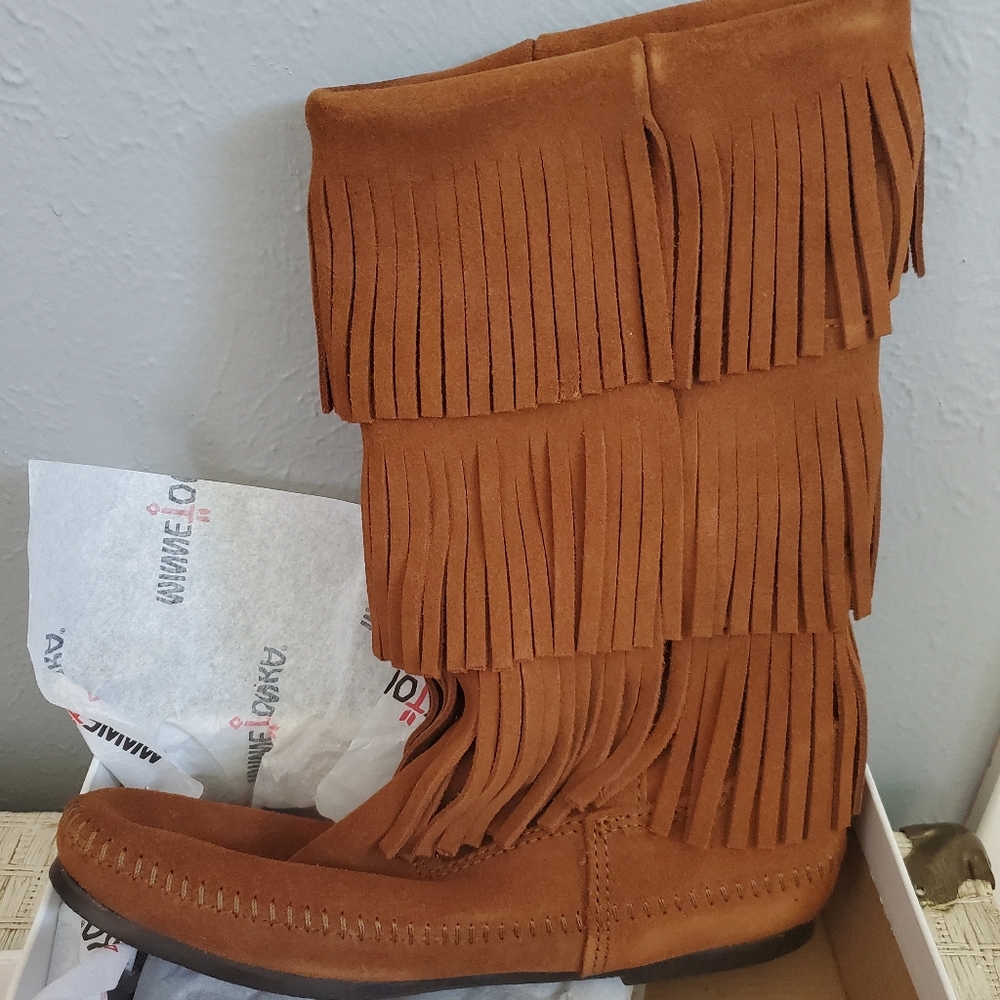 Minnetonka 3 layer fringe boots